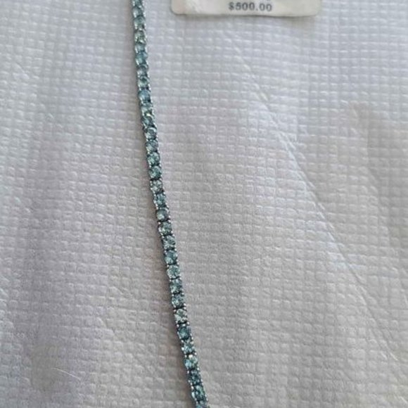 bracelets - Picture 4 of 9